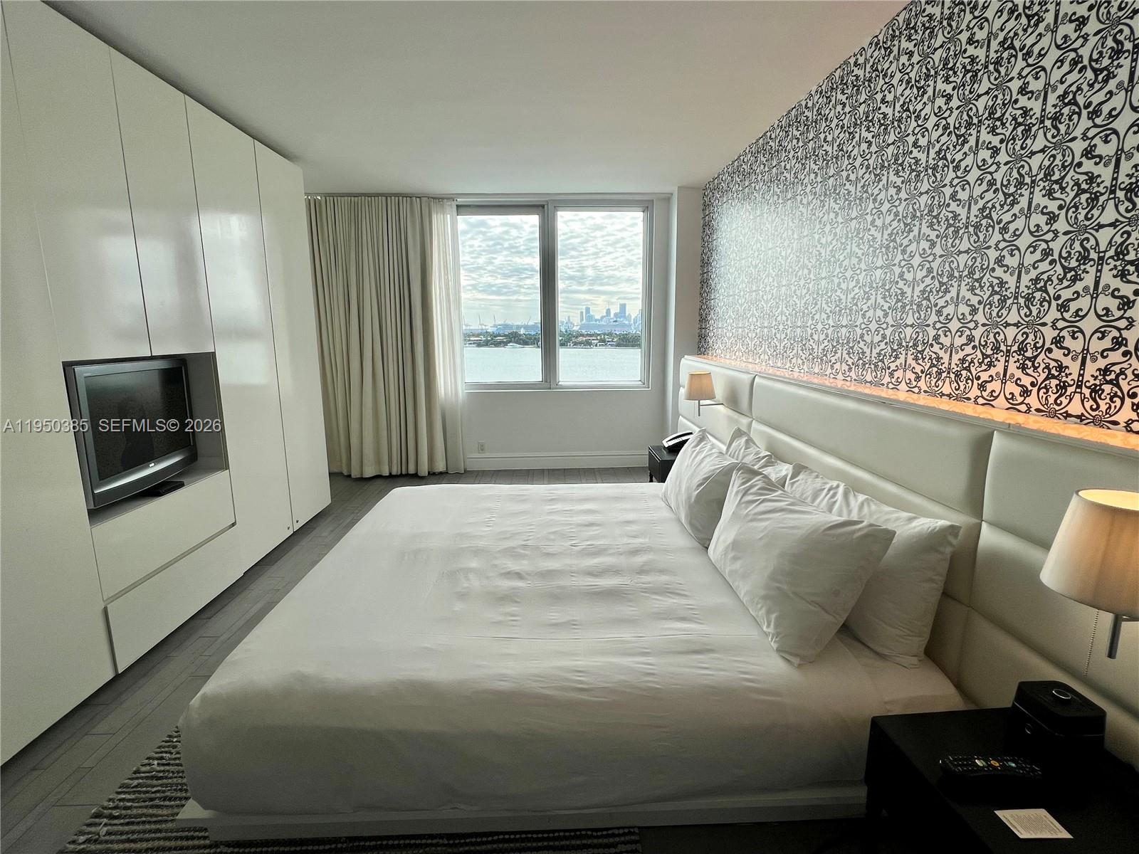 1100 West Ave #910, Miami Beach FL 33139