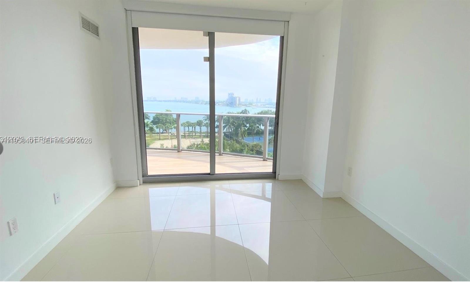 488 NE 18th St #502, Miami FL 33132