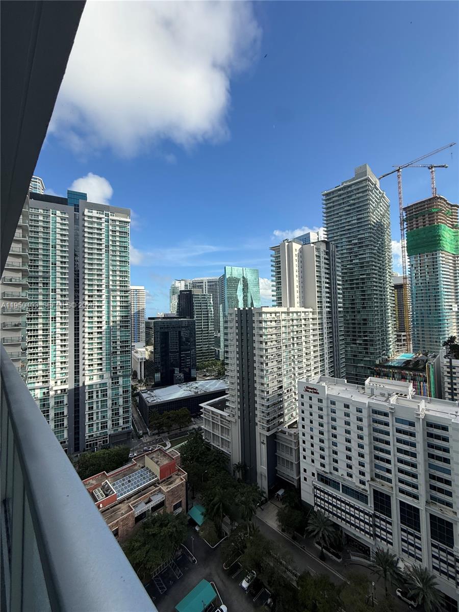 1111 SW 1st Ave #2717-N, Miami FL 33130