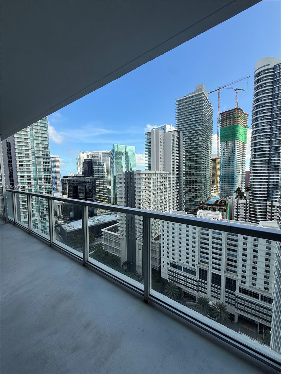 1111 SW 1st Ave #2717-N, Miami FL 33130