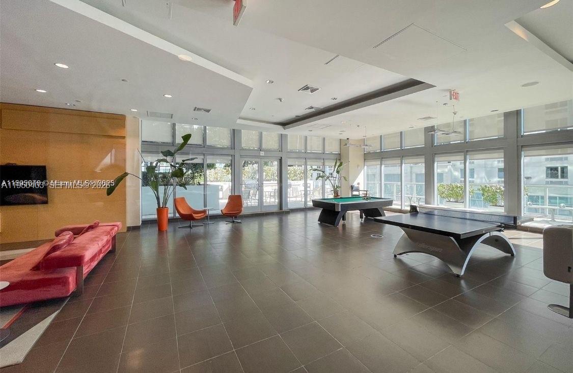 1111 SW 1st Ave #2717-N, Miami FL 33130