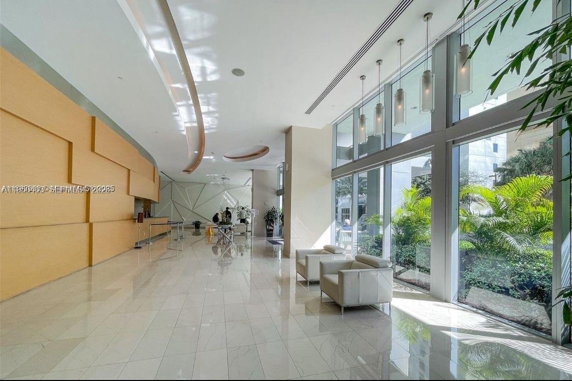 1111 SW 1st Ave #2717-N, Miami FL 33130