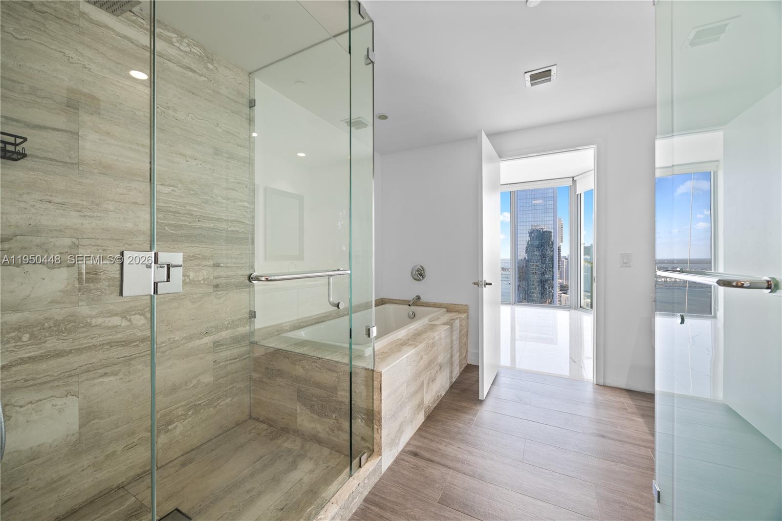 2900 NE 7th Ave #4009, Miami FL 33137