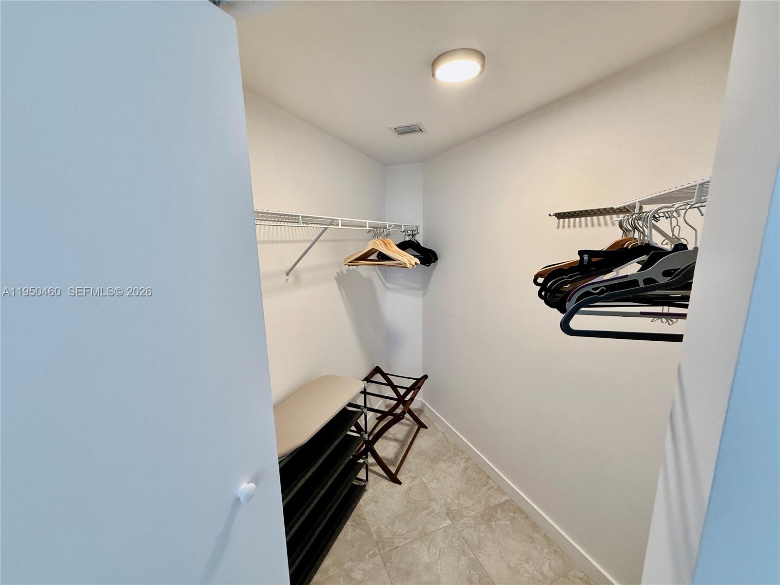 Miami FL 33137 - A11950460