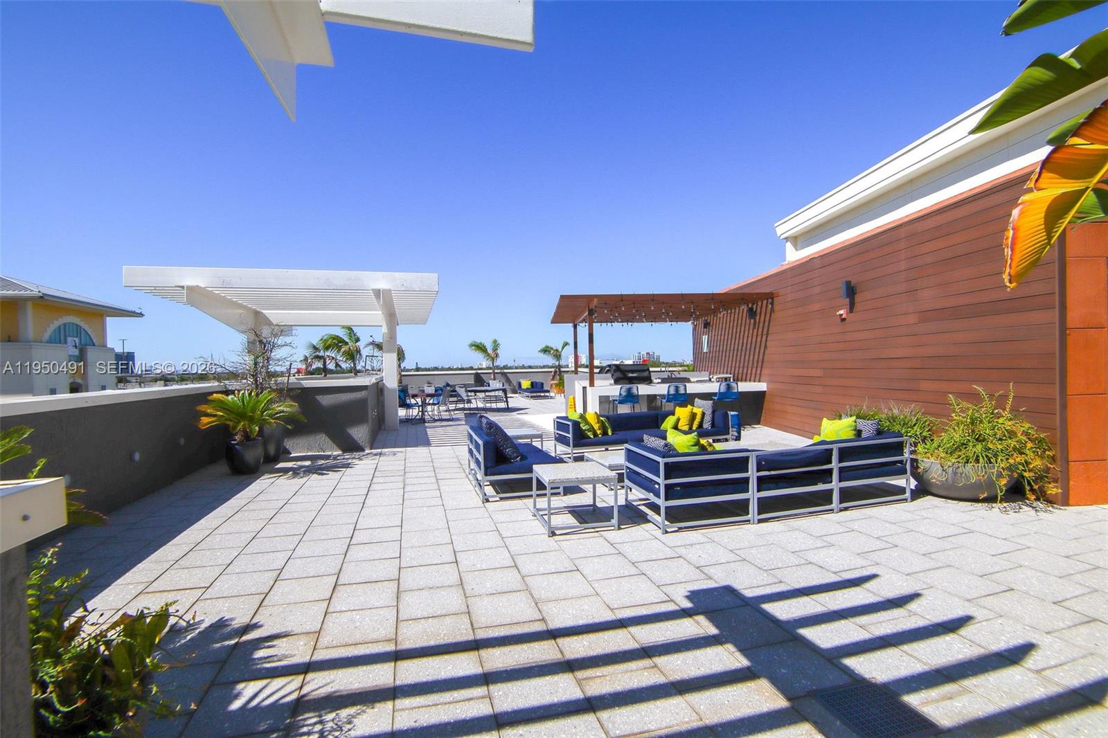 3250 NE 1st Ave #550, Miami FL 33137