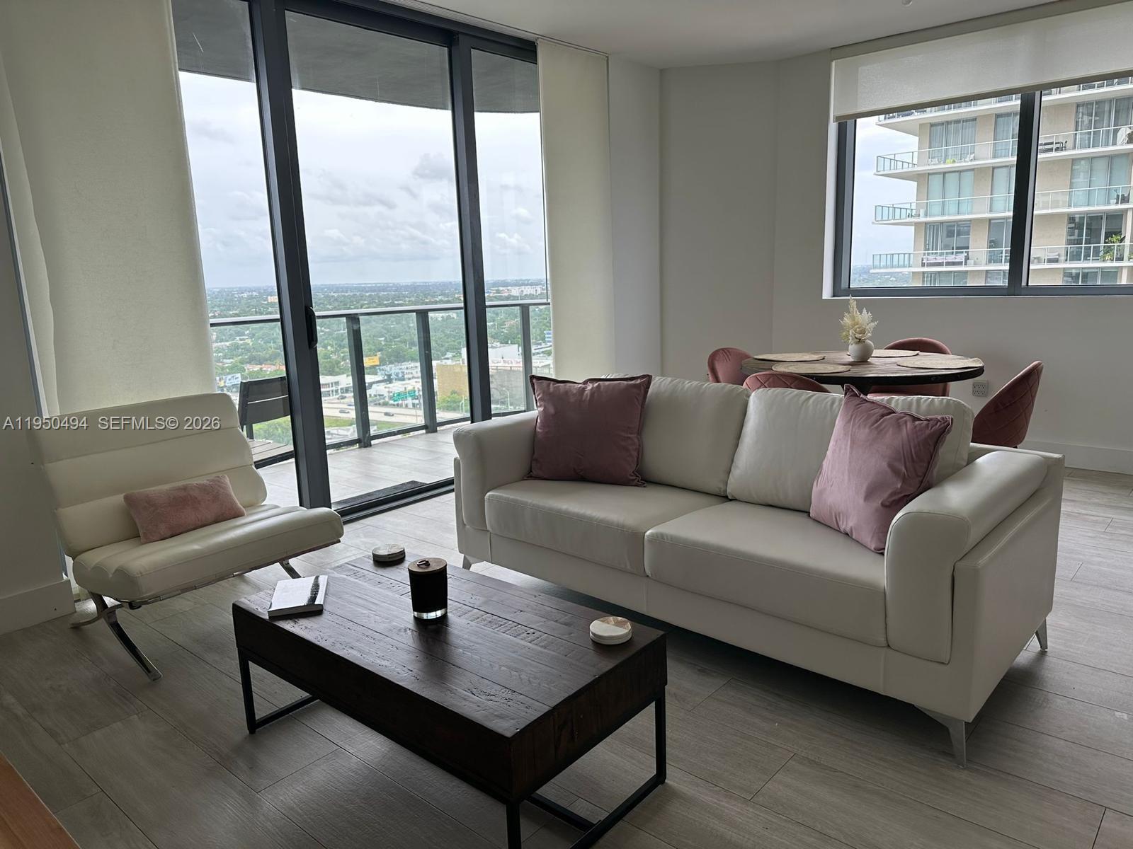 121 NE 34th St #2309, Miami FL 33137