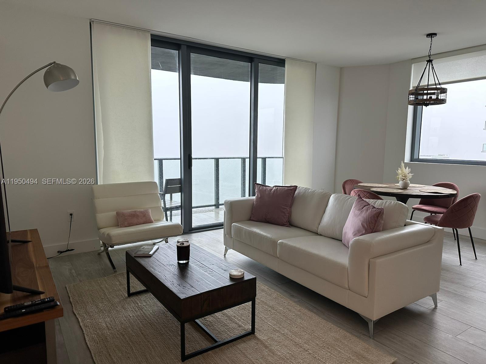 121 NE 34th St #2309, Miami FL 33137