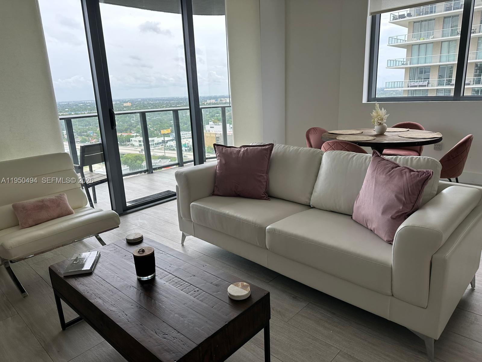 121 NE 34th St #2309, Miami FL 33137