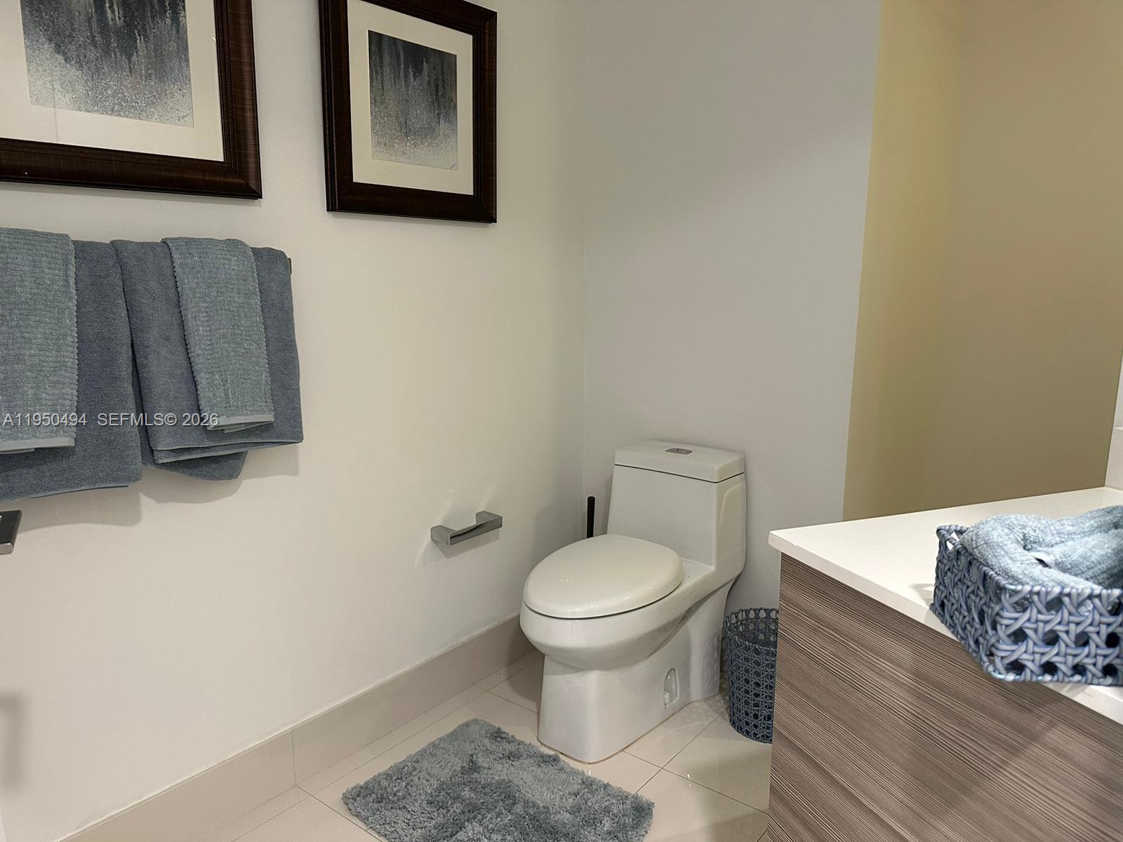 121 NE 34th St #2309, Miami FL 33137