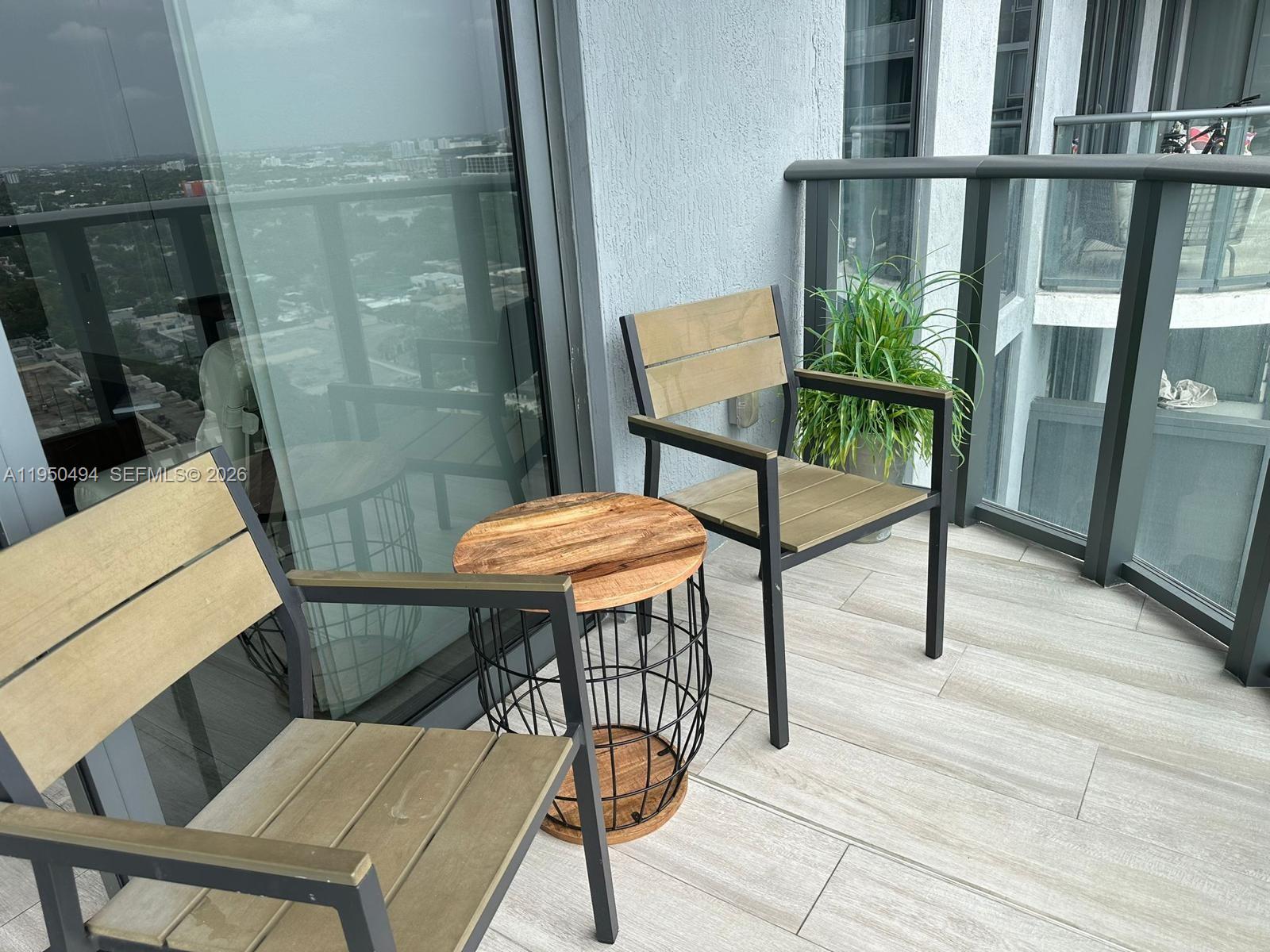 121 NE 34th St #2309, Miami FL 33137