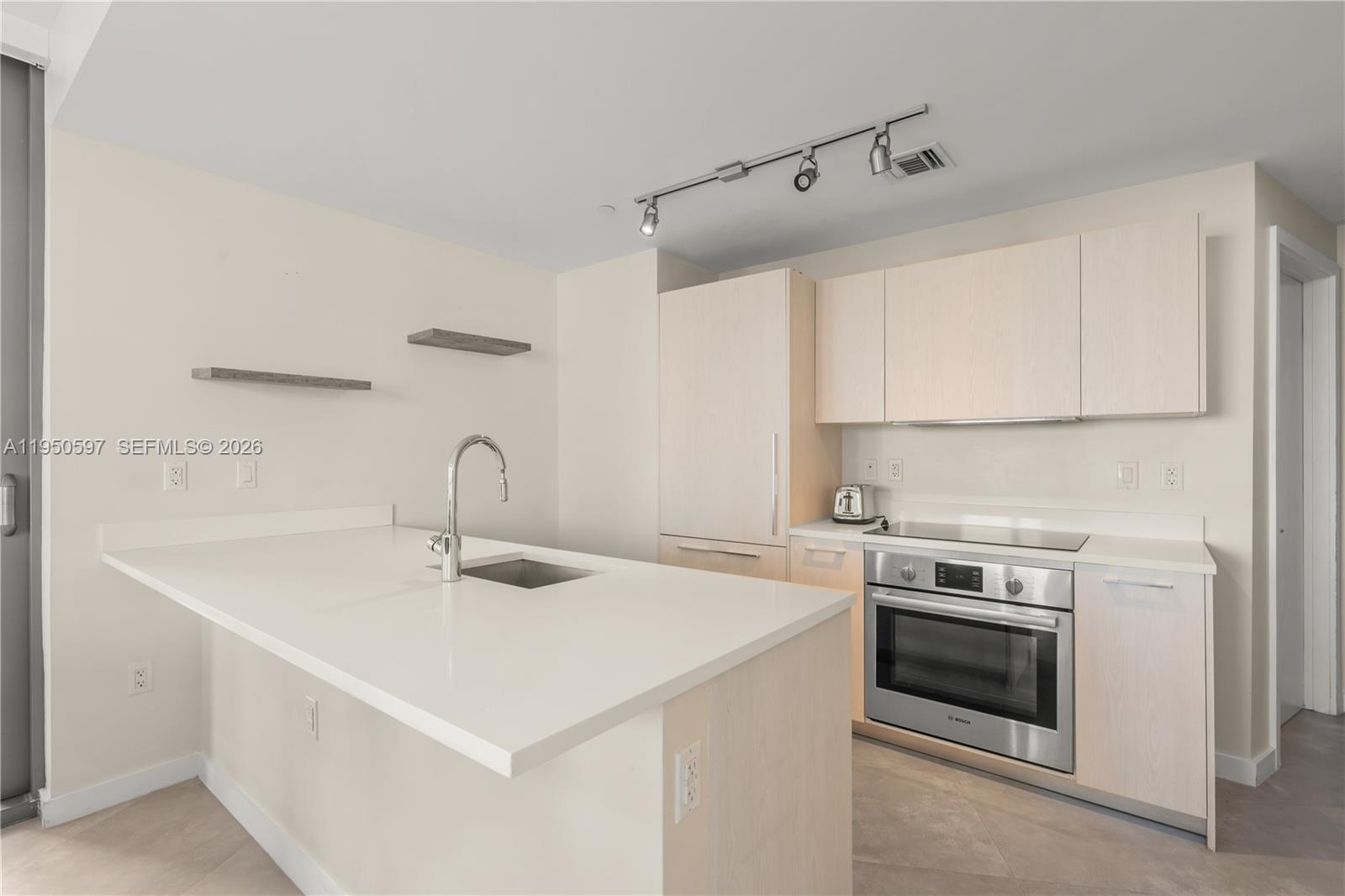 501 NE 31st St #706, Miami FL 33137