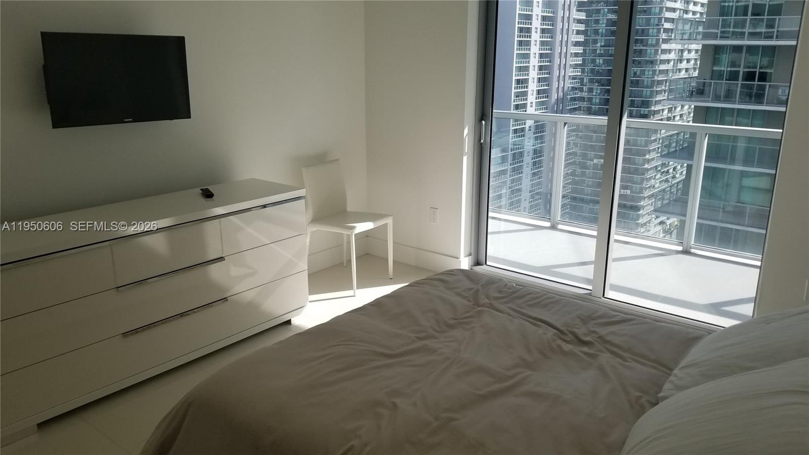 1111 SW 1st Ave #3516-N, Miami FL 33130