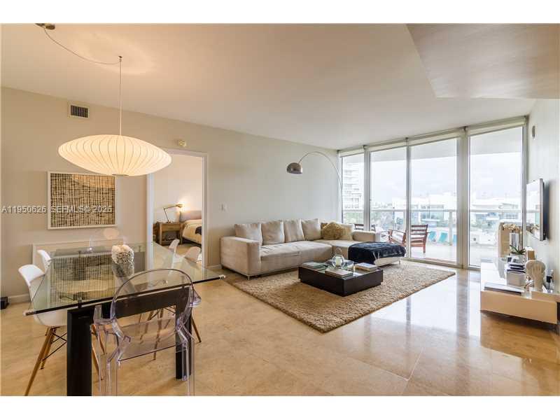 400 Alton Rd #705, Miami Beach FL 33139