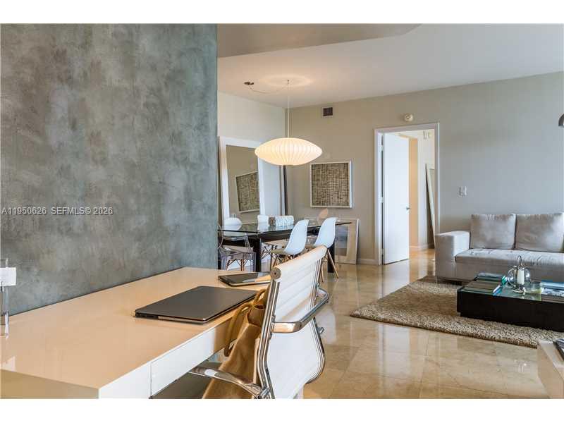 400 Alton Rd #705, Miami Beach FL 33139