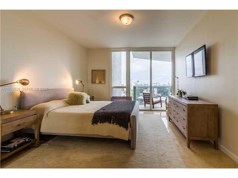 400 Alton Rd #705, Miami Beach FL 33139