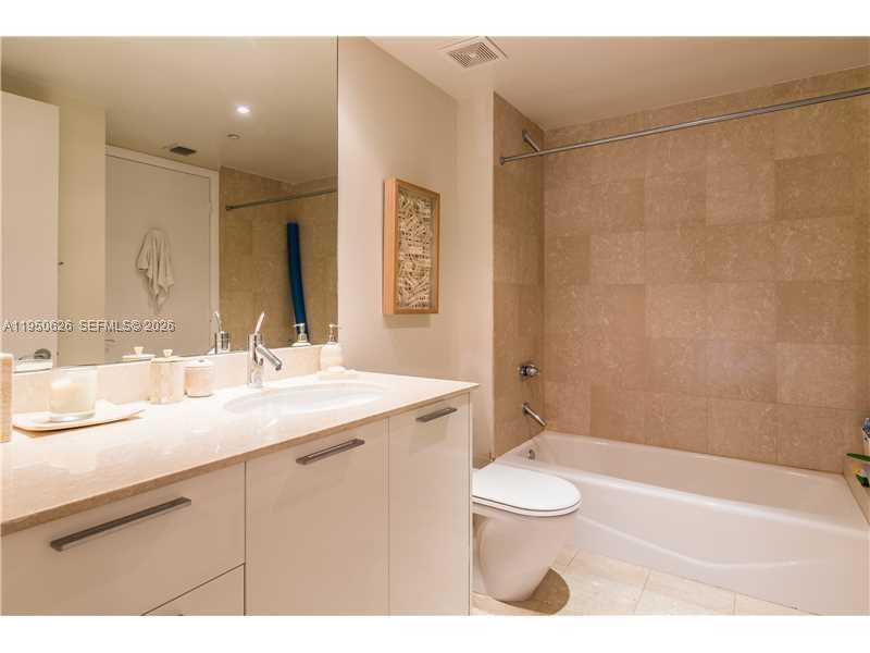 400 Alton Rd #705, Miami Beach FL 33139