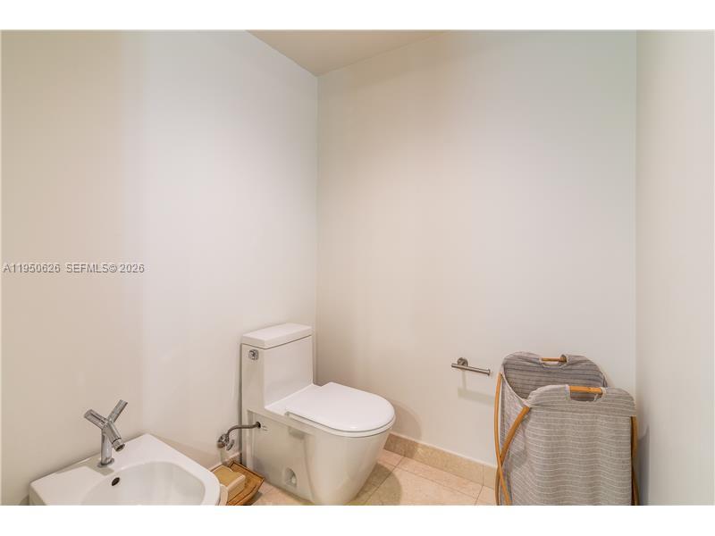 400 Alton Rd #705, Miami Beach FL 33139