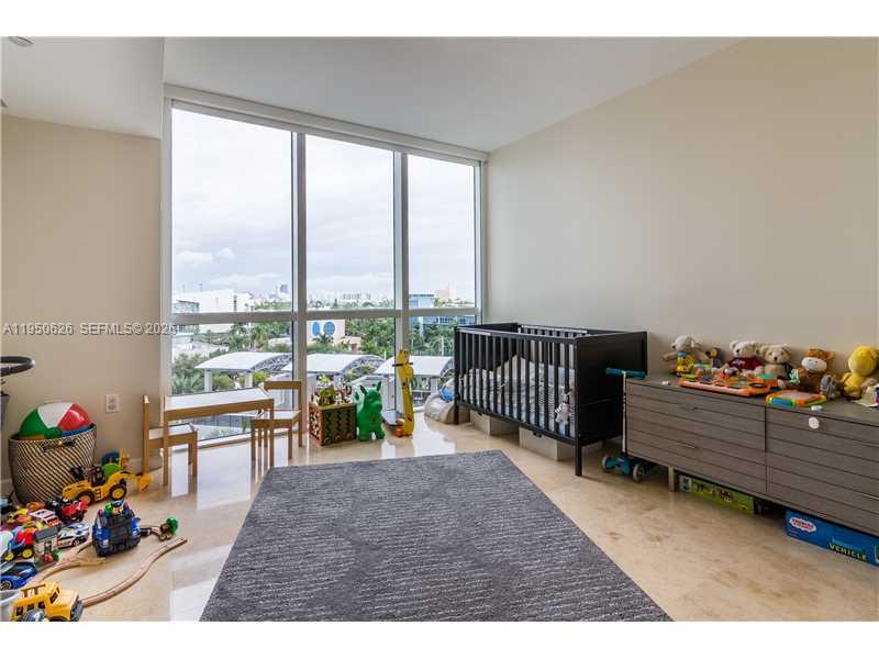 400 Alton Rd #705, Miami Beach FL 33139