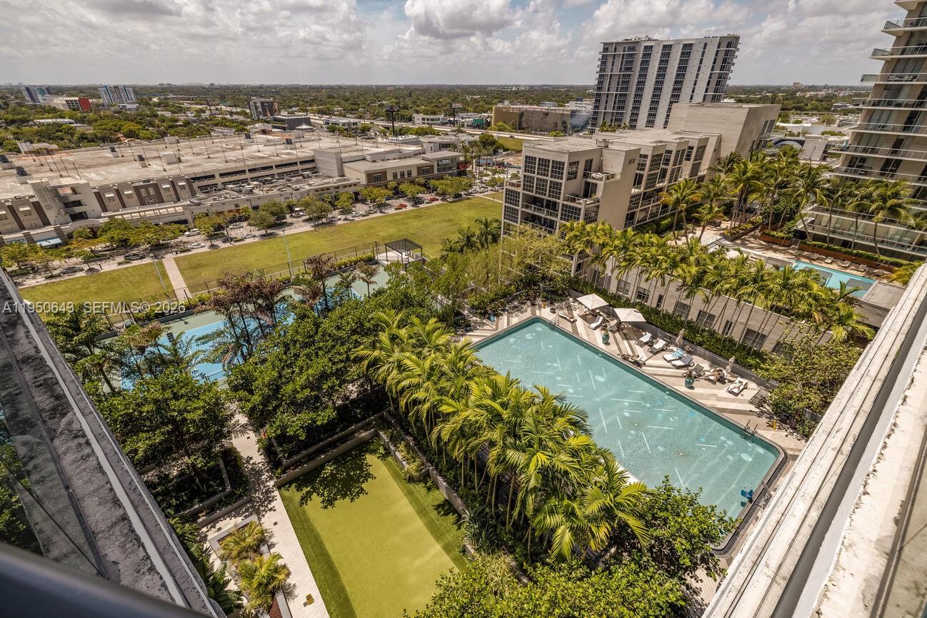 121 NE 34th St #1514, Miami FL 33137