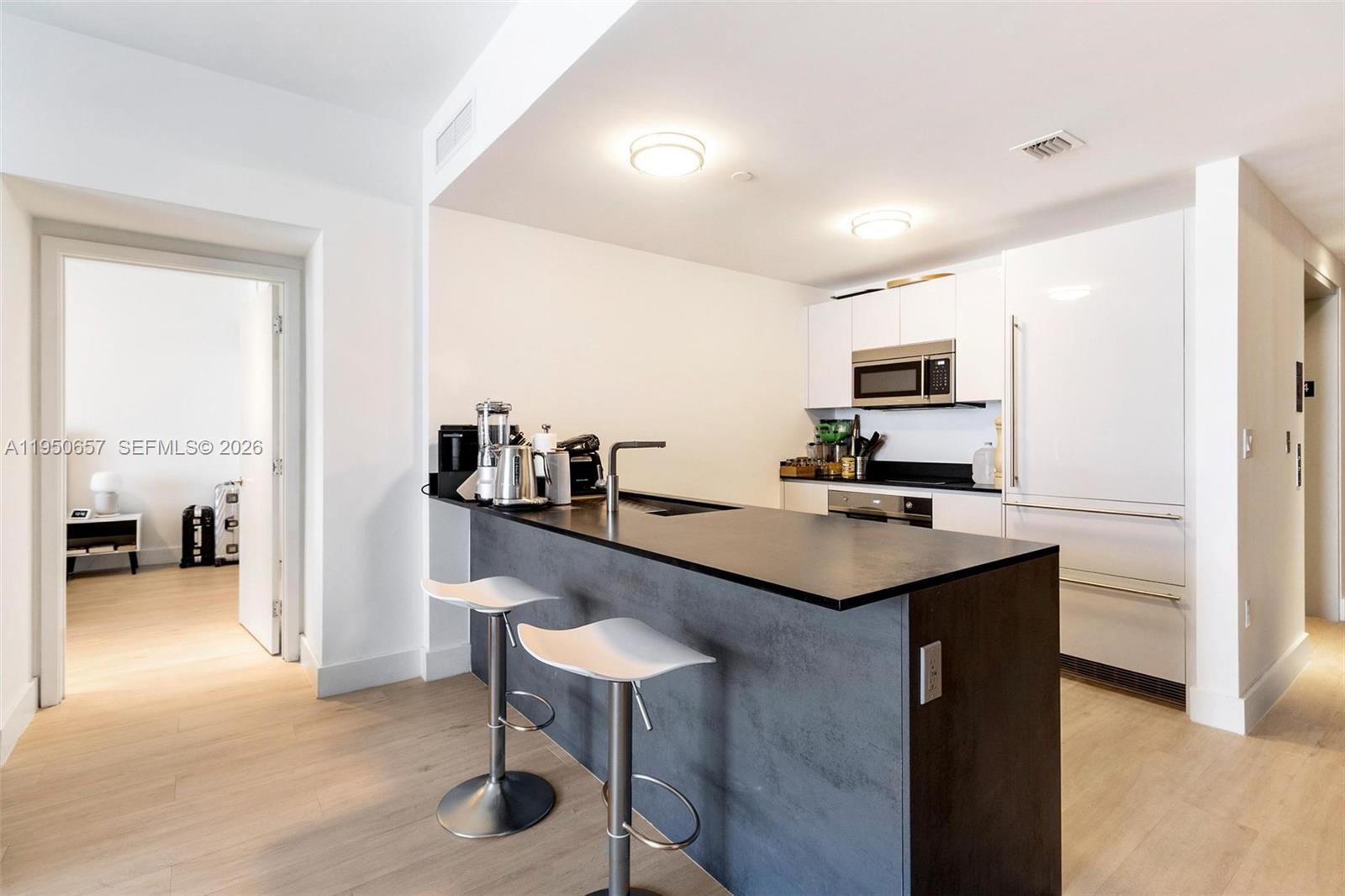1010 Brickell Ave #1404, Miami FL 33131