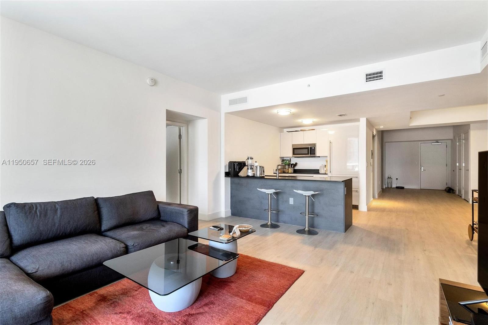 1010 Brickell Ave #1404, Miami FL 33131