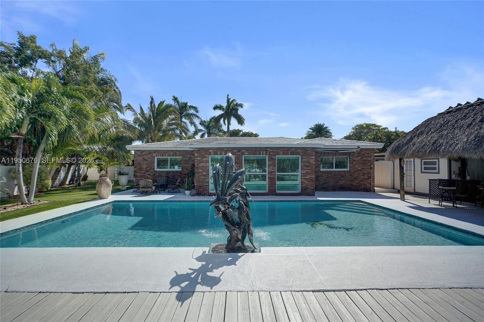 1995 N Hibiscus Dr, North Miami FL 33181