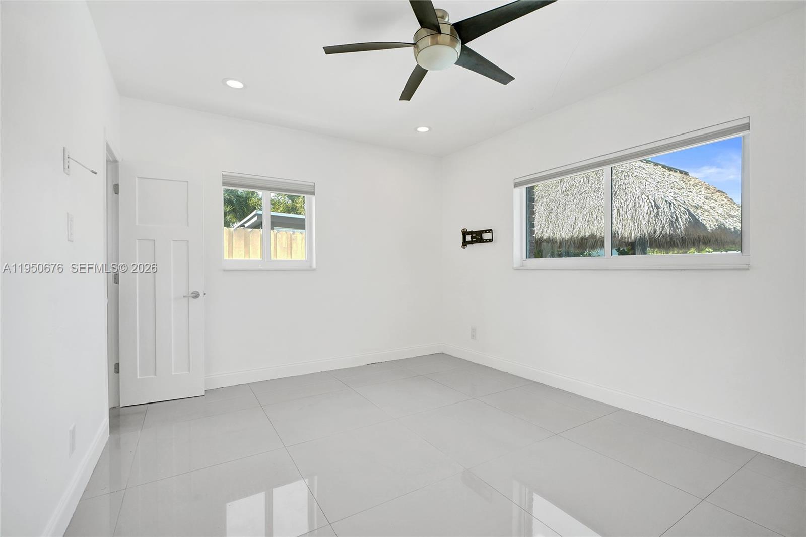 1995 N Hibiscus Dr, North Miami FL 33181