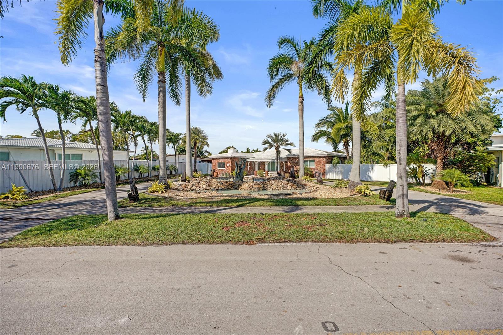 1995 N Hibiscus Dr, North Miami FL 33181
