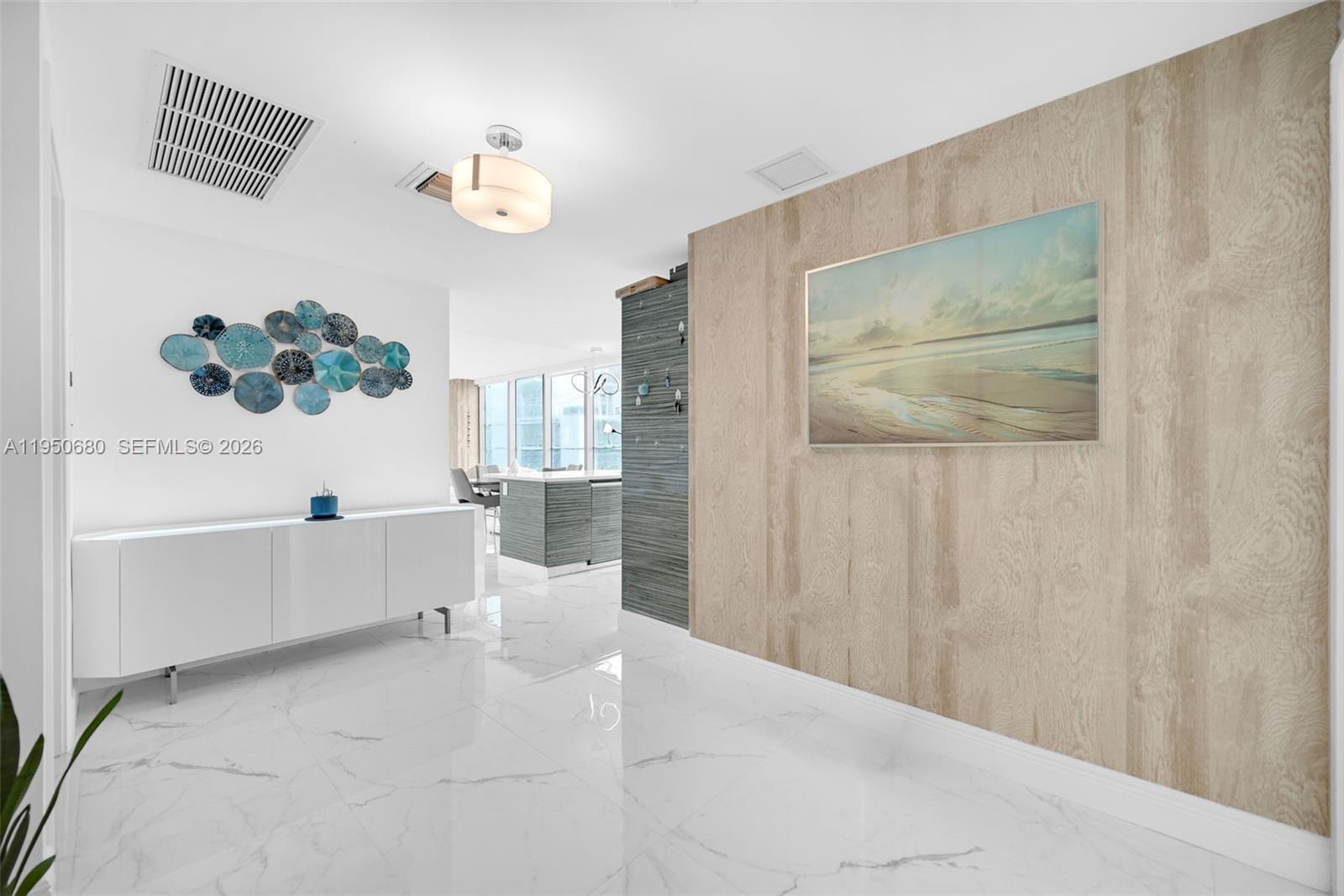 460 NE 28th St #608, Miami FL 33137