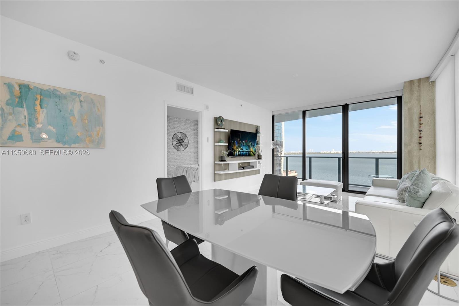 460 NE 28th St #608, Miami FL 33137