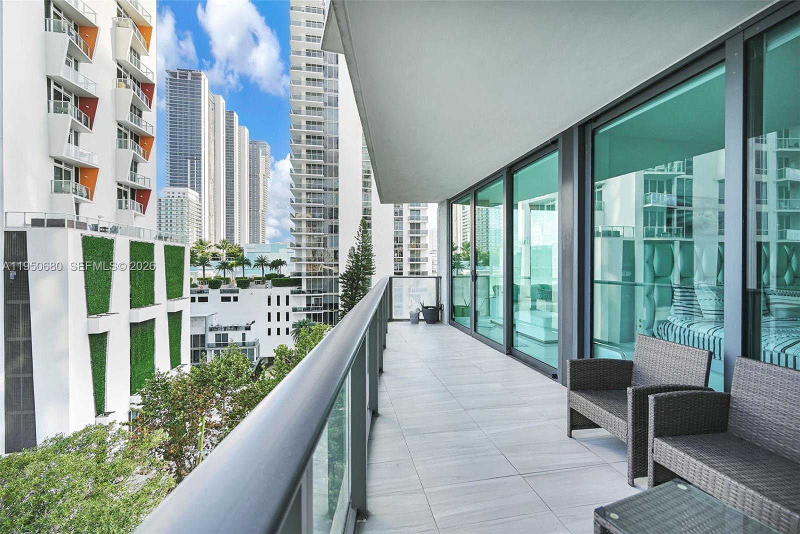 460 NE 28th St #608, Miami FL 33137