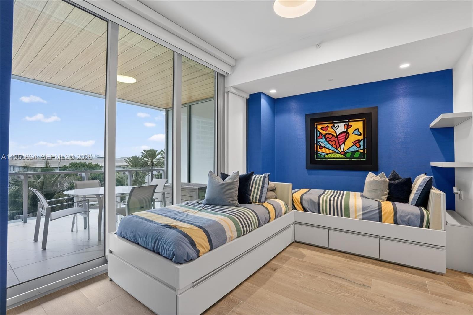 5775 Collins Ave #405, Miami Beach FL 33140