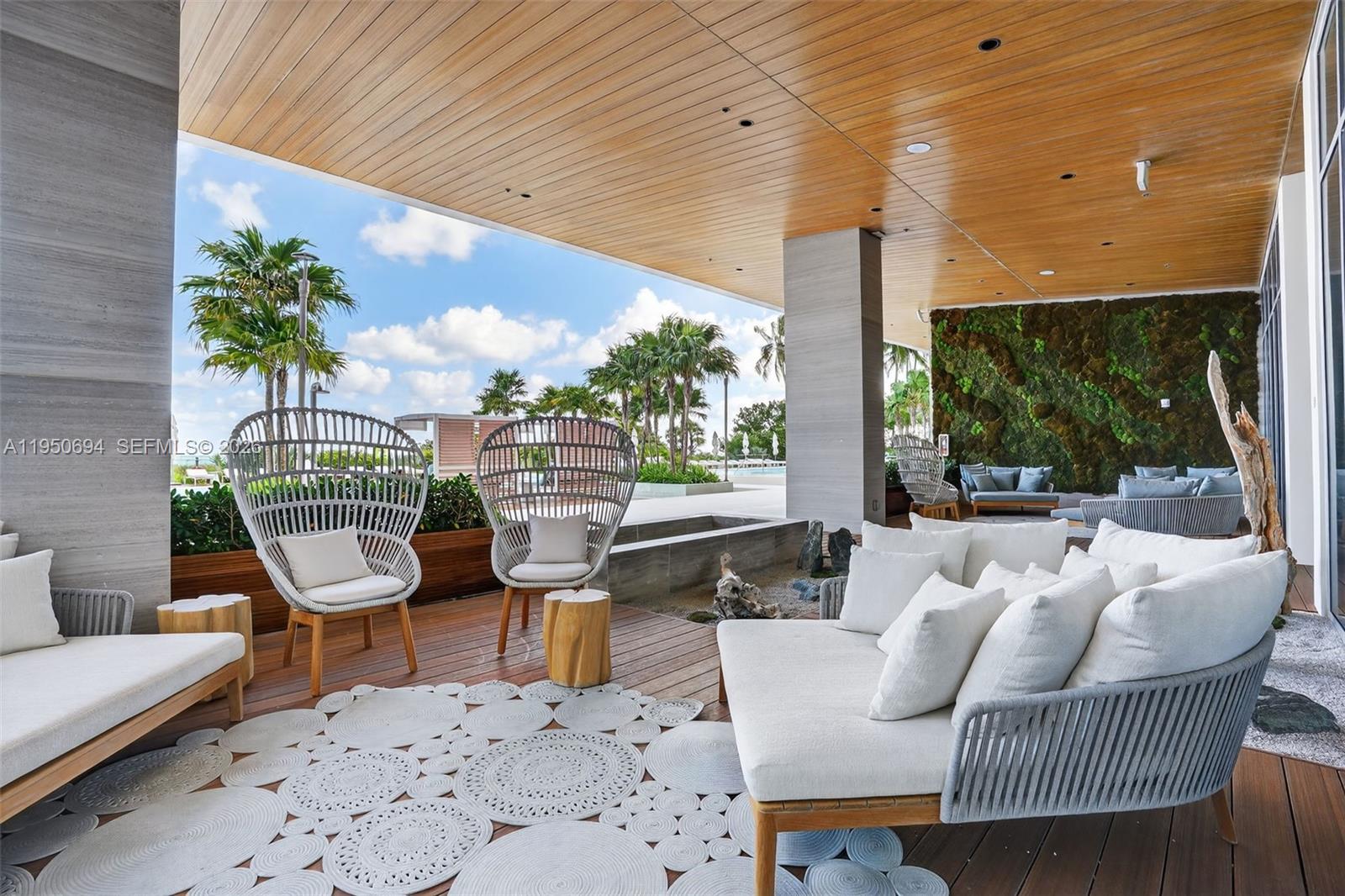5775 Collins Ave #405, Miami Beach FL 33140