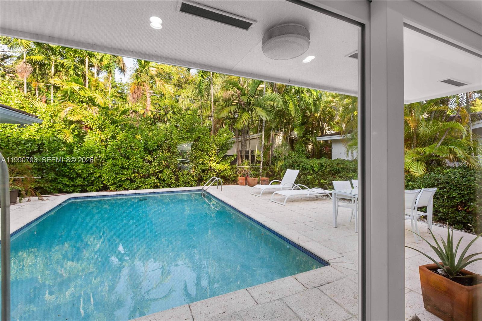 6809 Mentone St, Coral Gables FL 33146