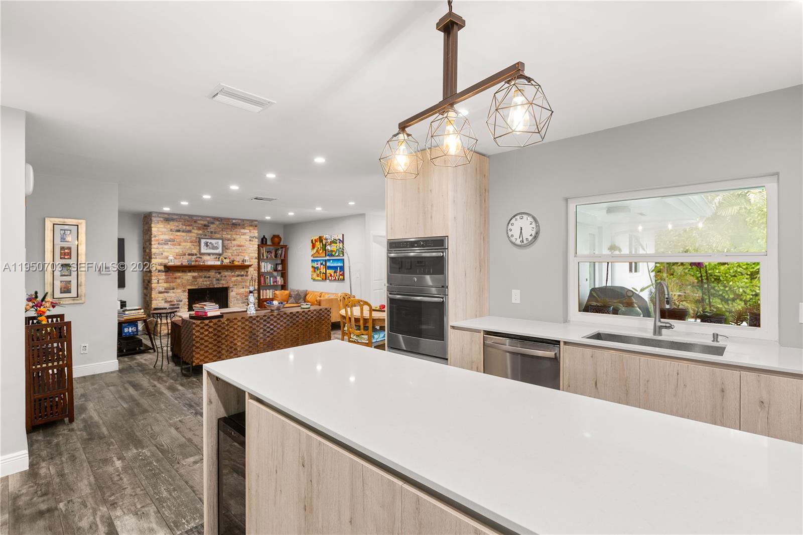 6809 Mentone St, Coral Gables FL 33146