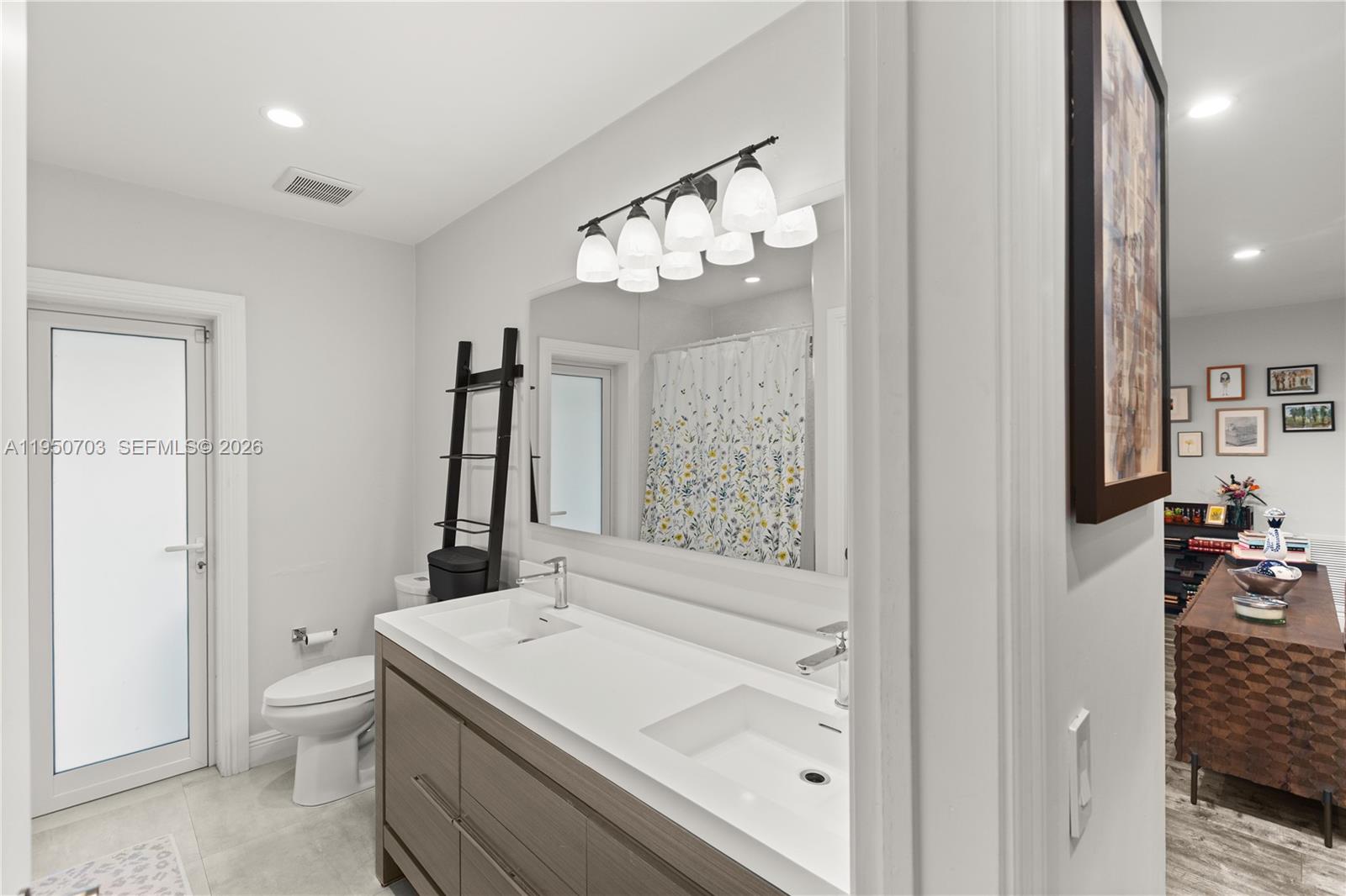 6809 Mentone St, Coral Gables FL 33146