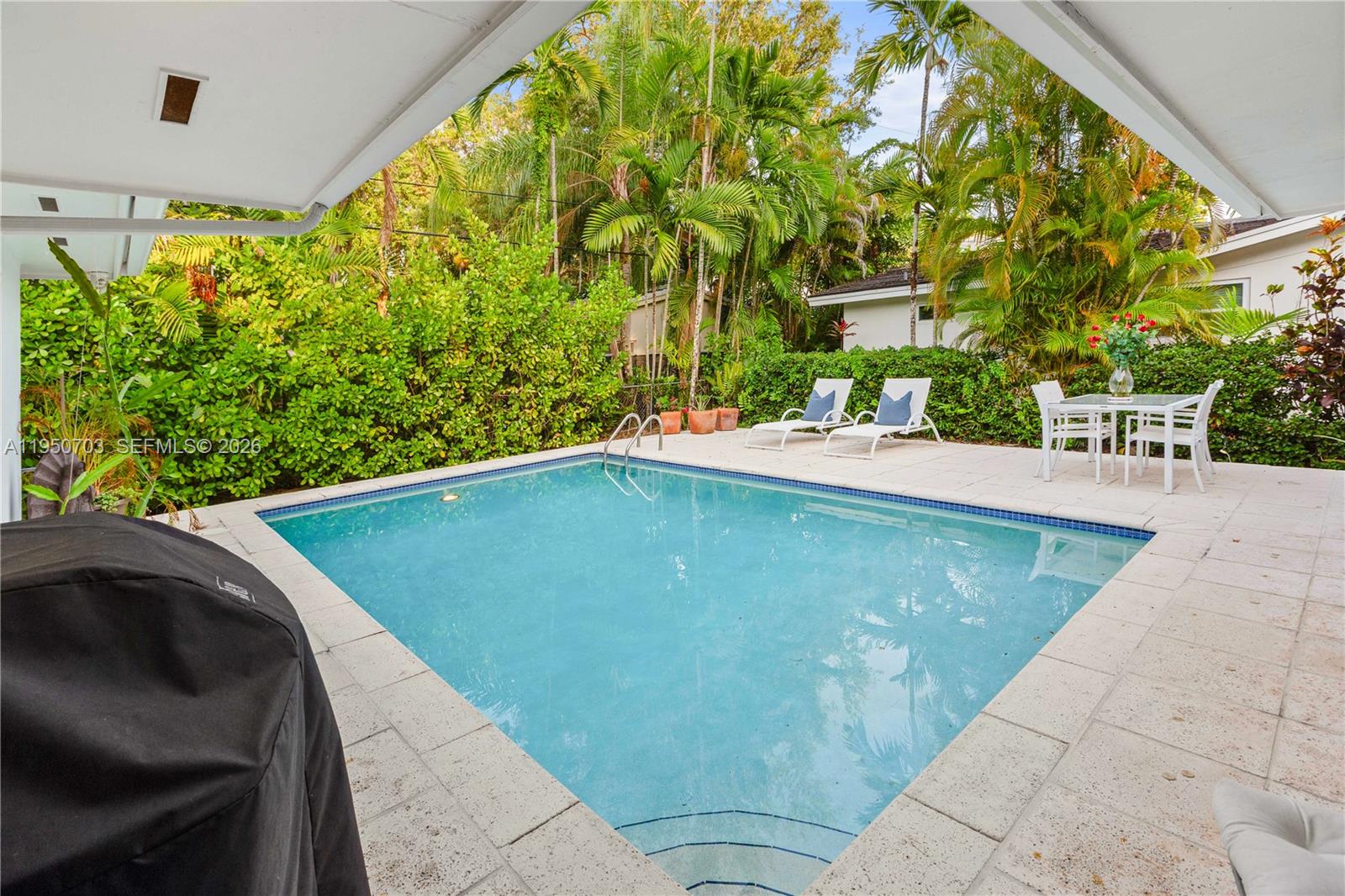 6809 Mentone St, Coral Gables FL 33146