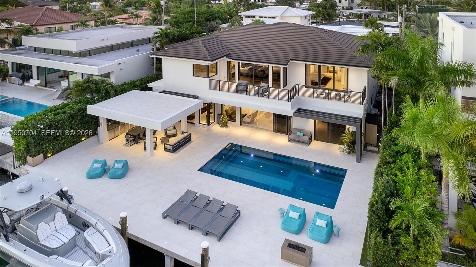2370 Bayview Ln, North Miami FL 33181