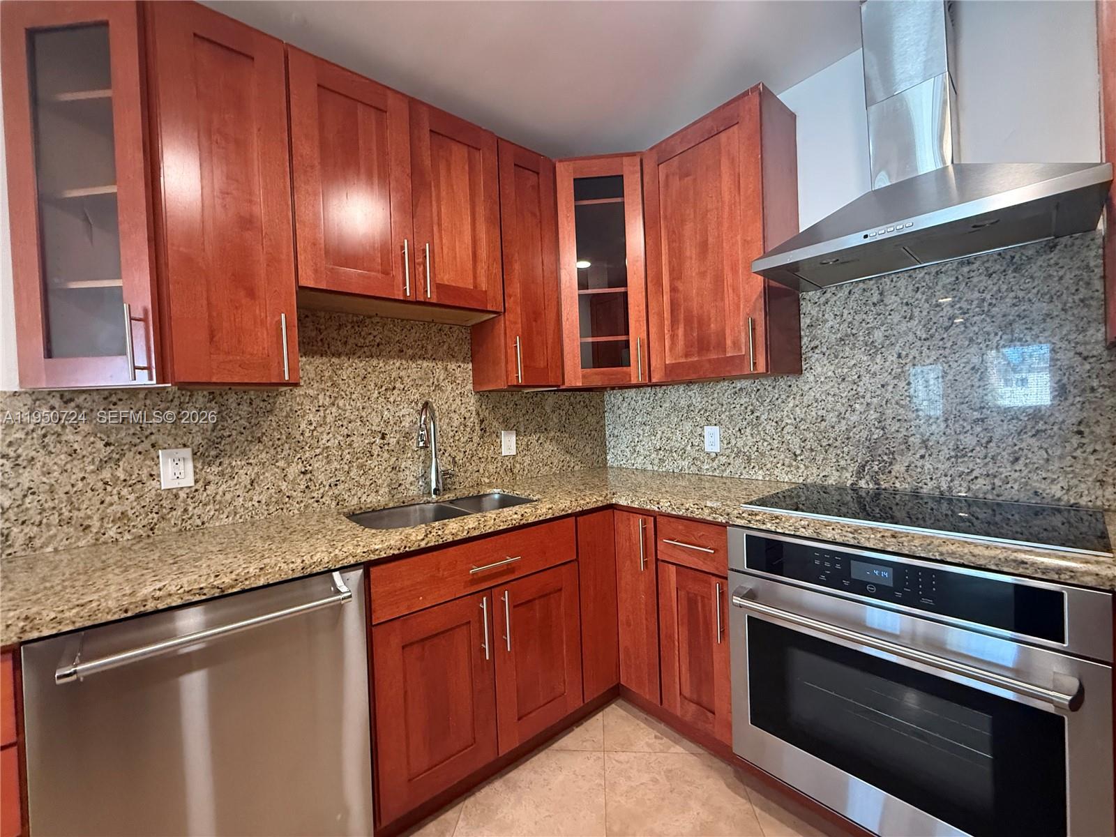 8435 Crespi Blvd #5, Miami Beach FL 33141