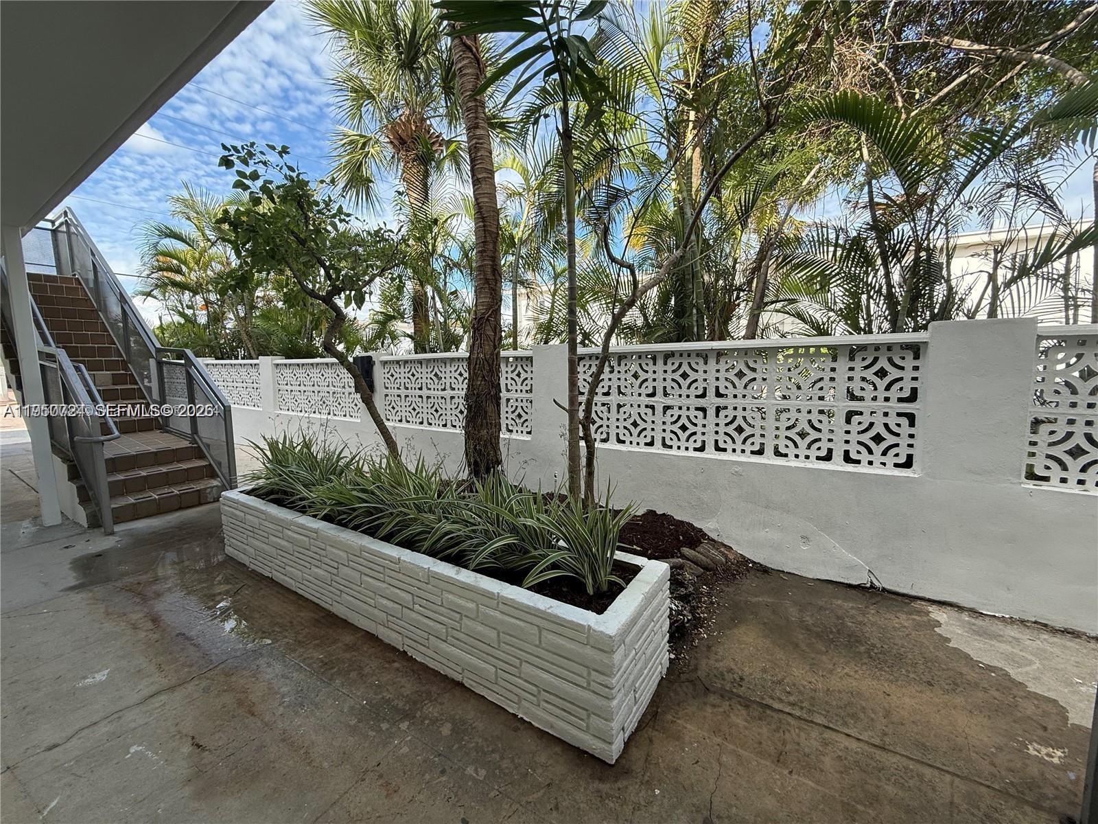 8435 Crespi Blvd #5, Miami Beach FL 33141
