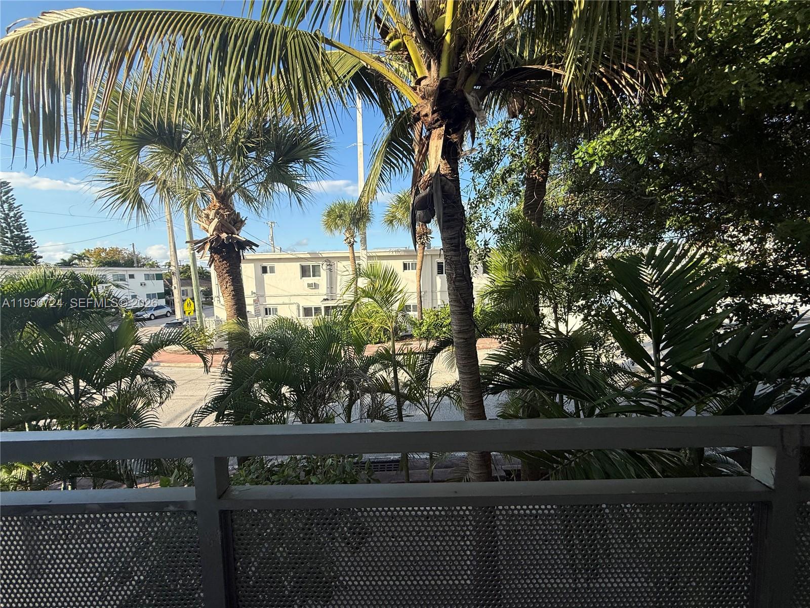 8435 Crespi Blvd #5, Miami Beach FL 33141