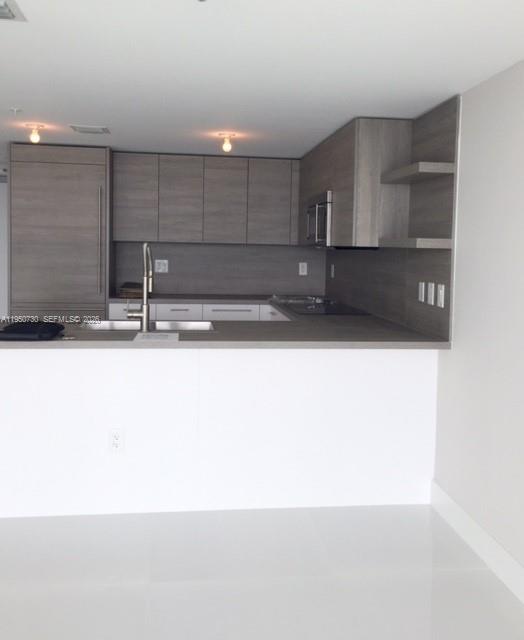400 Sunny Isles Blvd #1421, Sunny Isles Beach FL 33160