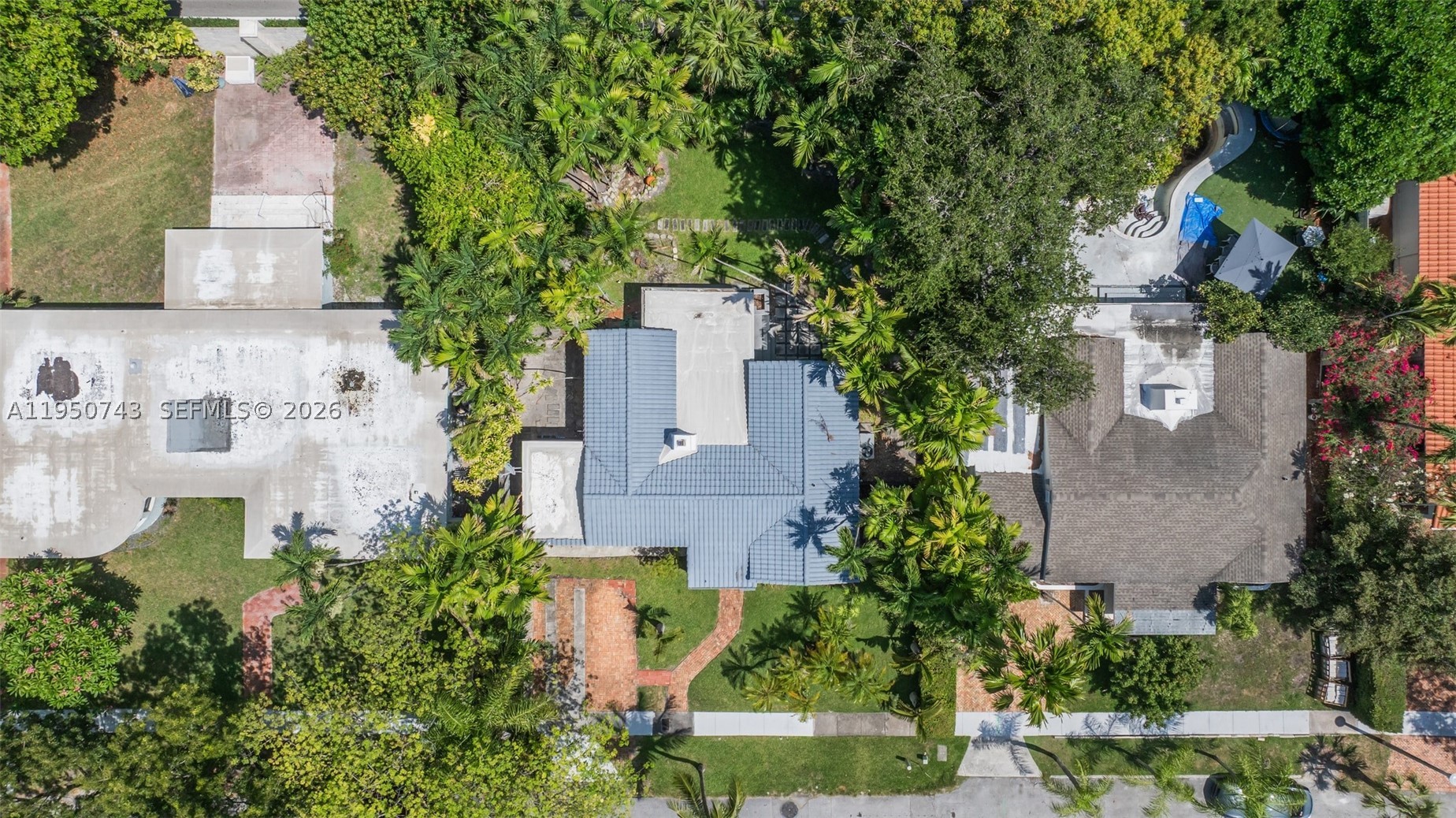 1643 Nethia Dr, Miami FL 33133