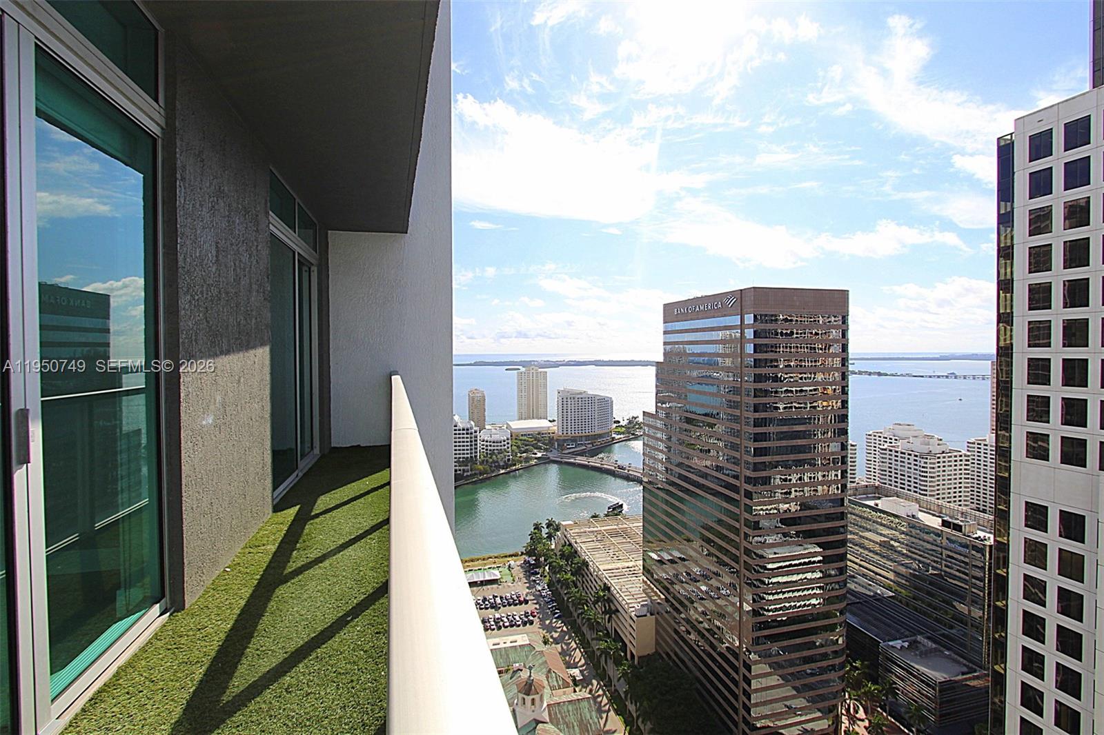 500 Brickell Ave #4110, Miami FL 33131