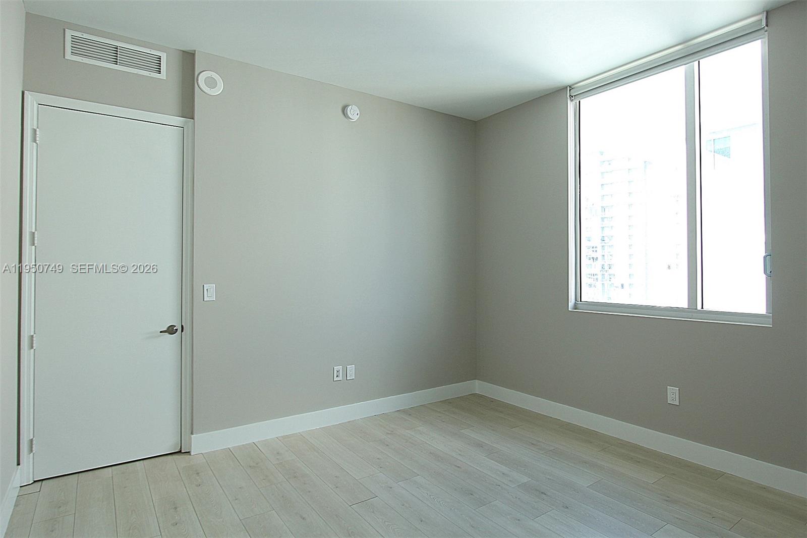 500 Brickell Ave #4110, Miami FL 33131