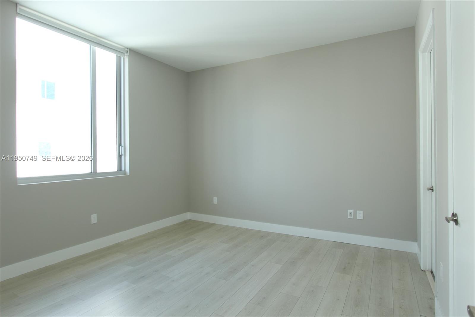500 Brickell Ave #4110, Miami FL 33131