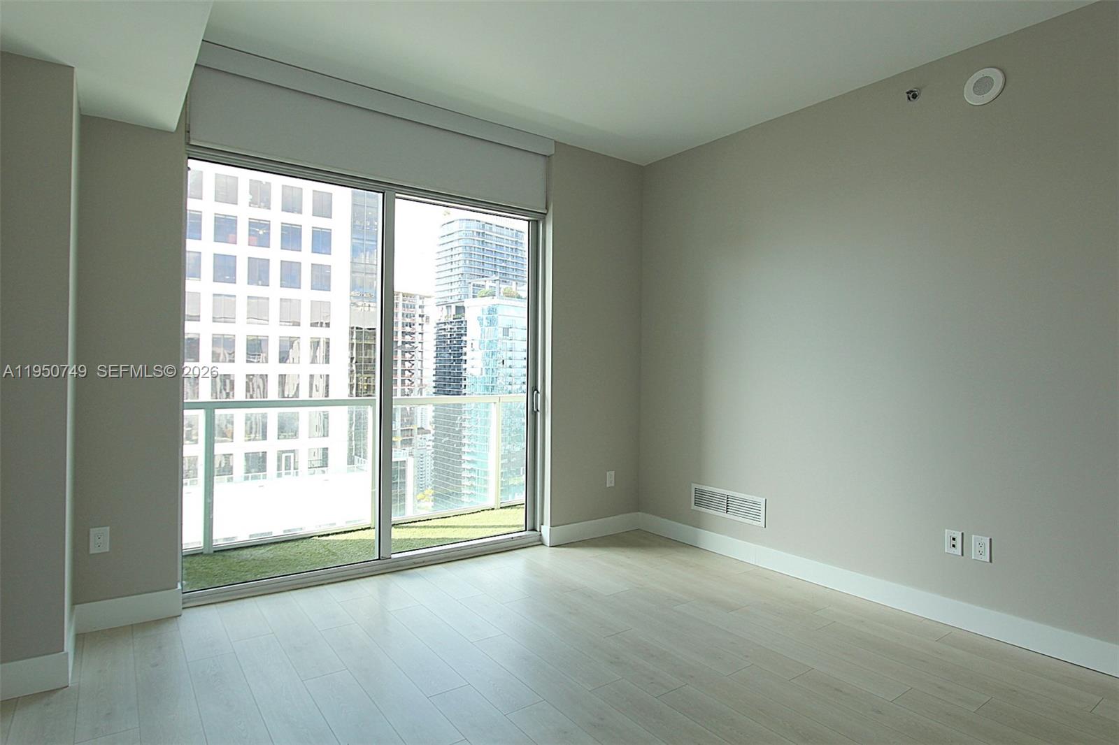 500 Brickell Ave #4110, Miami FL 33131