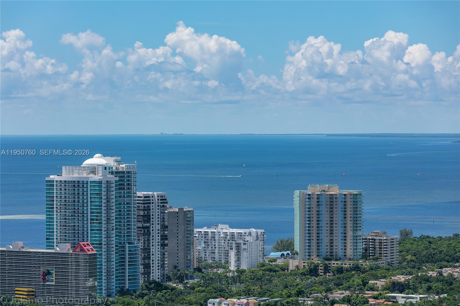 55 SW 9th St #PH4603, Miami FL 33130