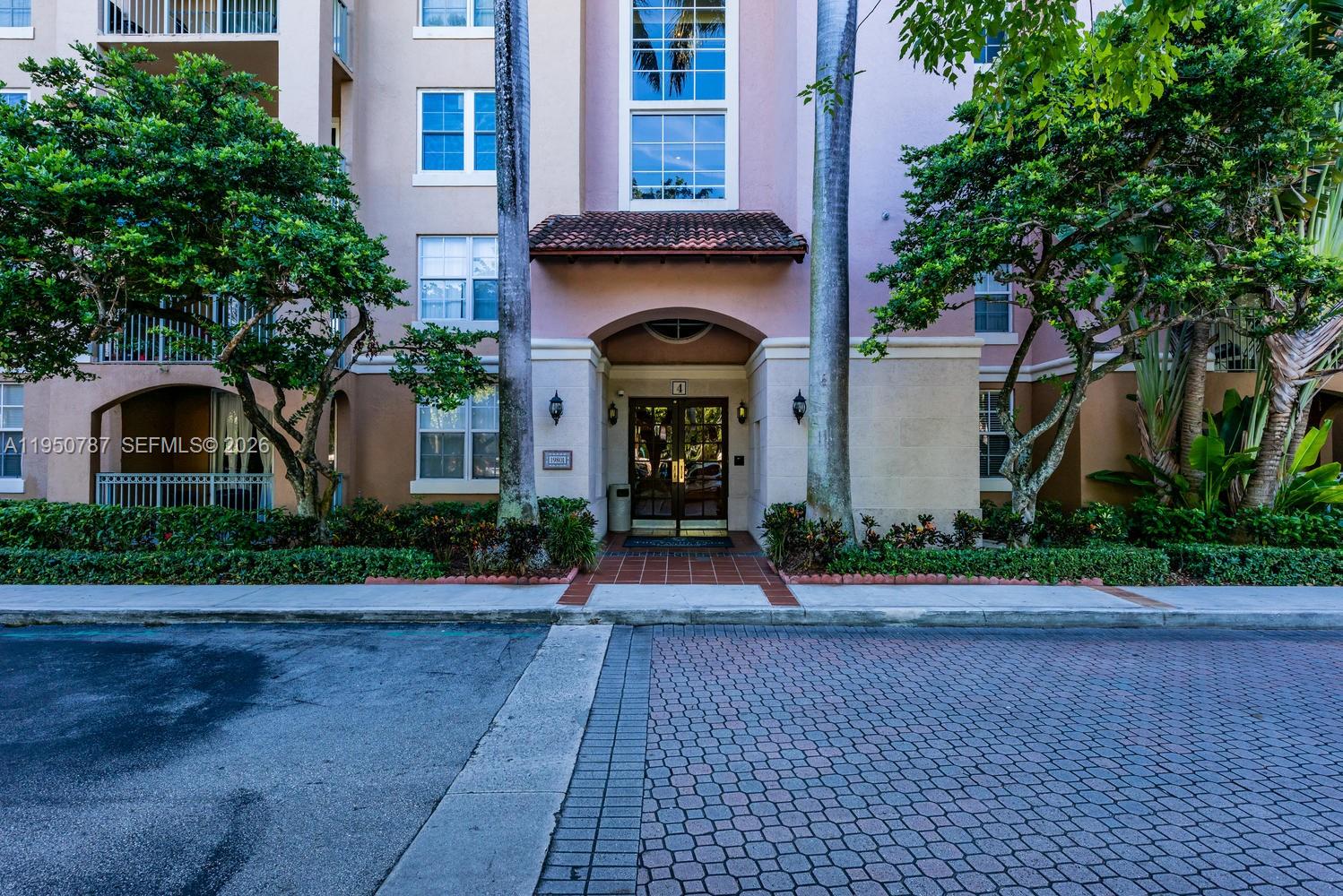 19801 E Country Club Dr #4501, Aventura FL 33180