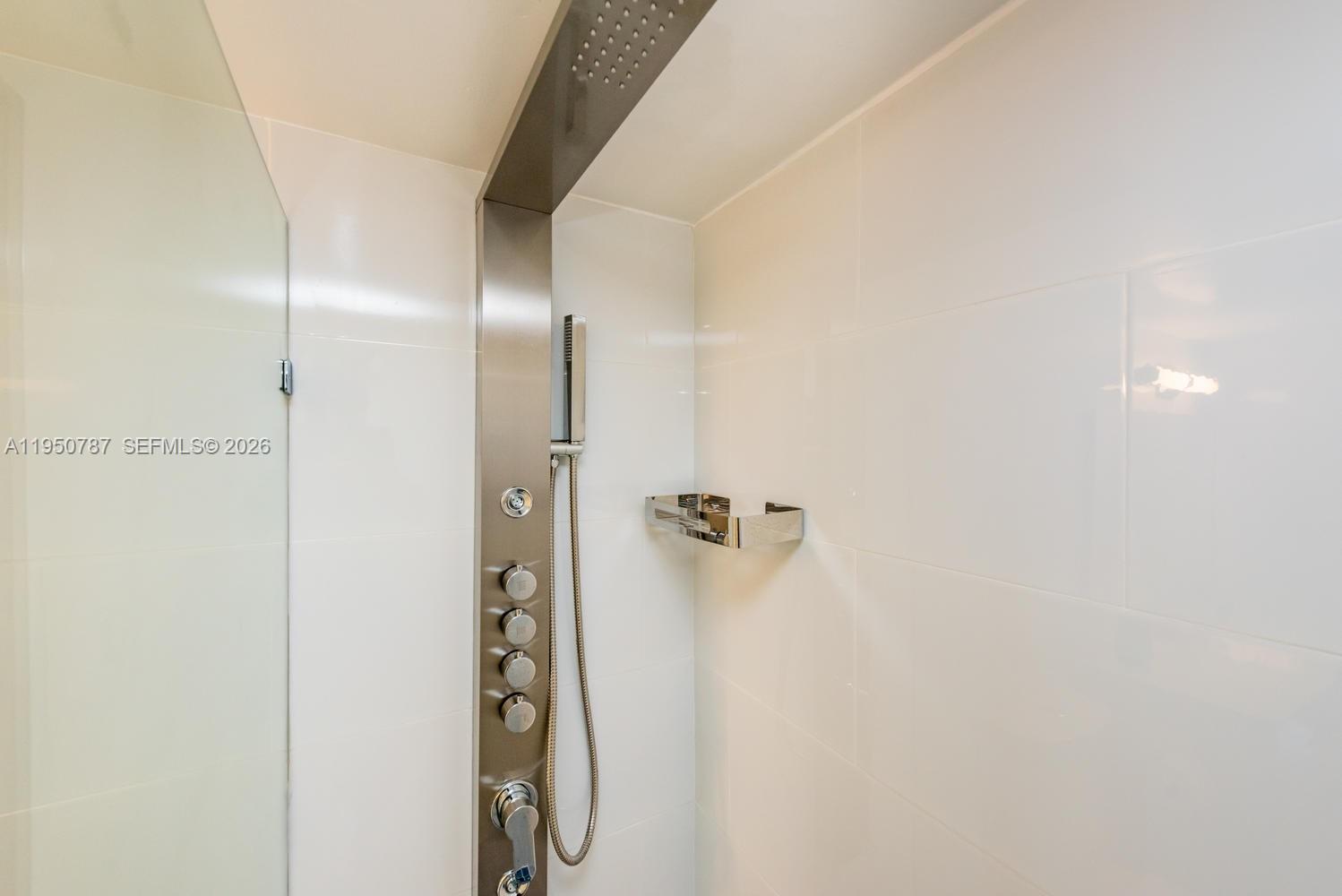 19801 E Country Club Dr #4501, Aventura FL 33180